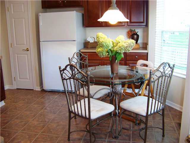 8025 Rodebaugh Road Reynoldsburg, OH 43068 - Photo 10 of 21 Gallery Image 10