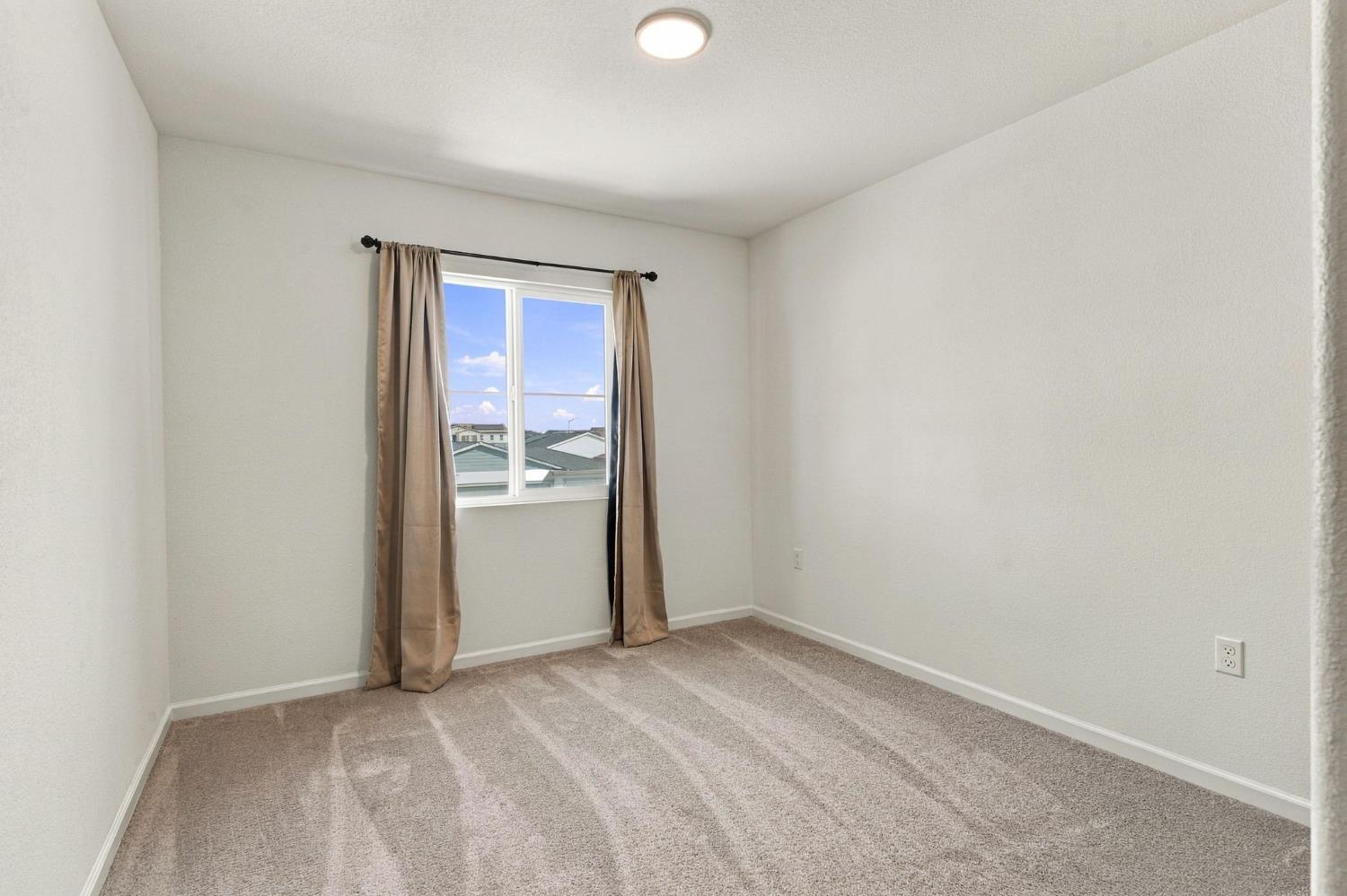 2448 Riparia Street Manteca, CA 95337 - Photo 38 of 60 Gallery Image 38