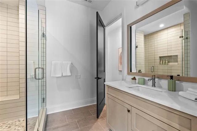 $6,490,000 | 213 Waterscape Drive, Six Mile, SC 29682