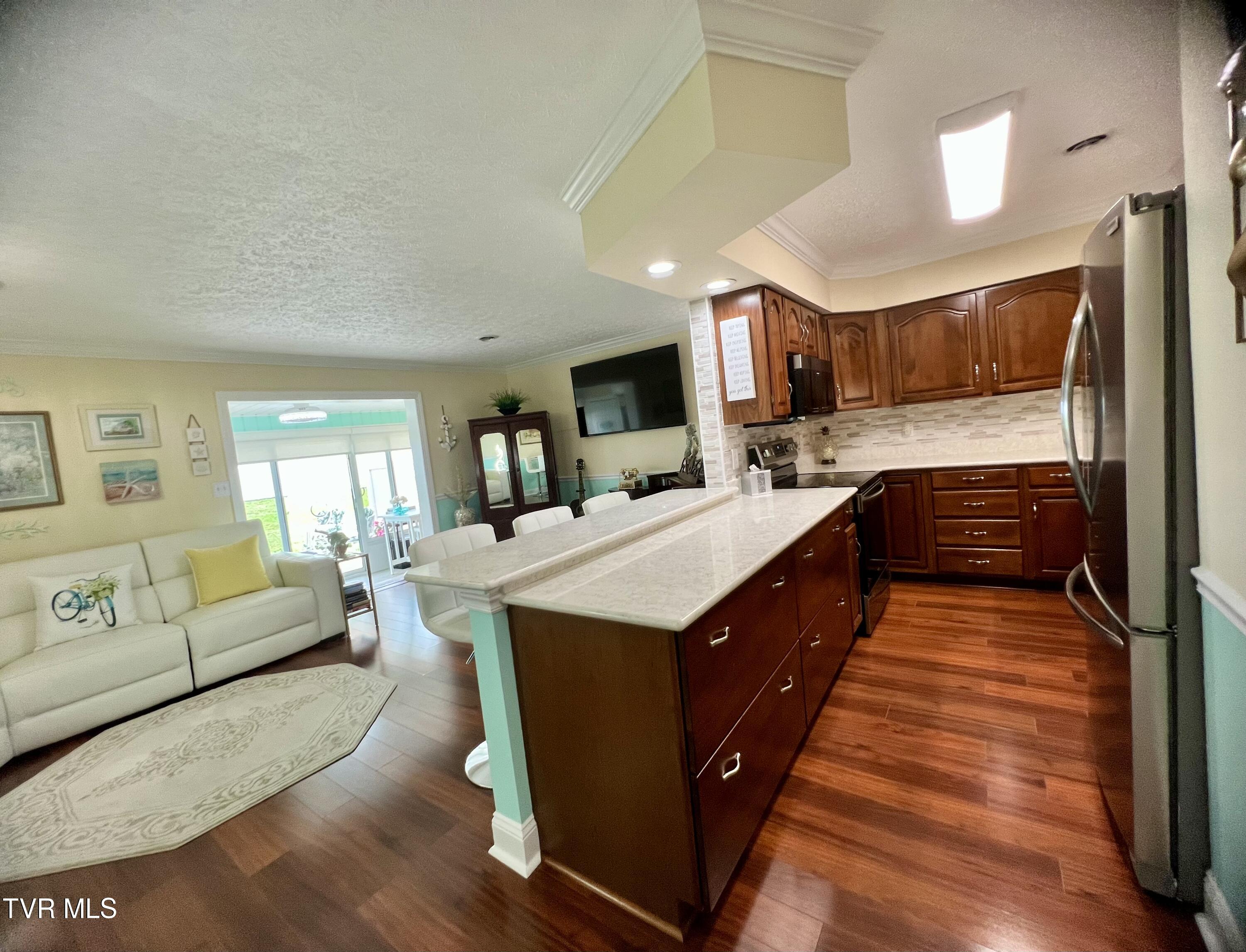 503 Hickory Road, Unit 503 Bristol, TN 37620 - Photo 3 of 47 Open Concept Living