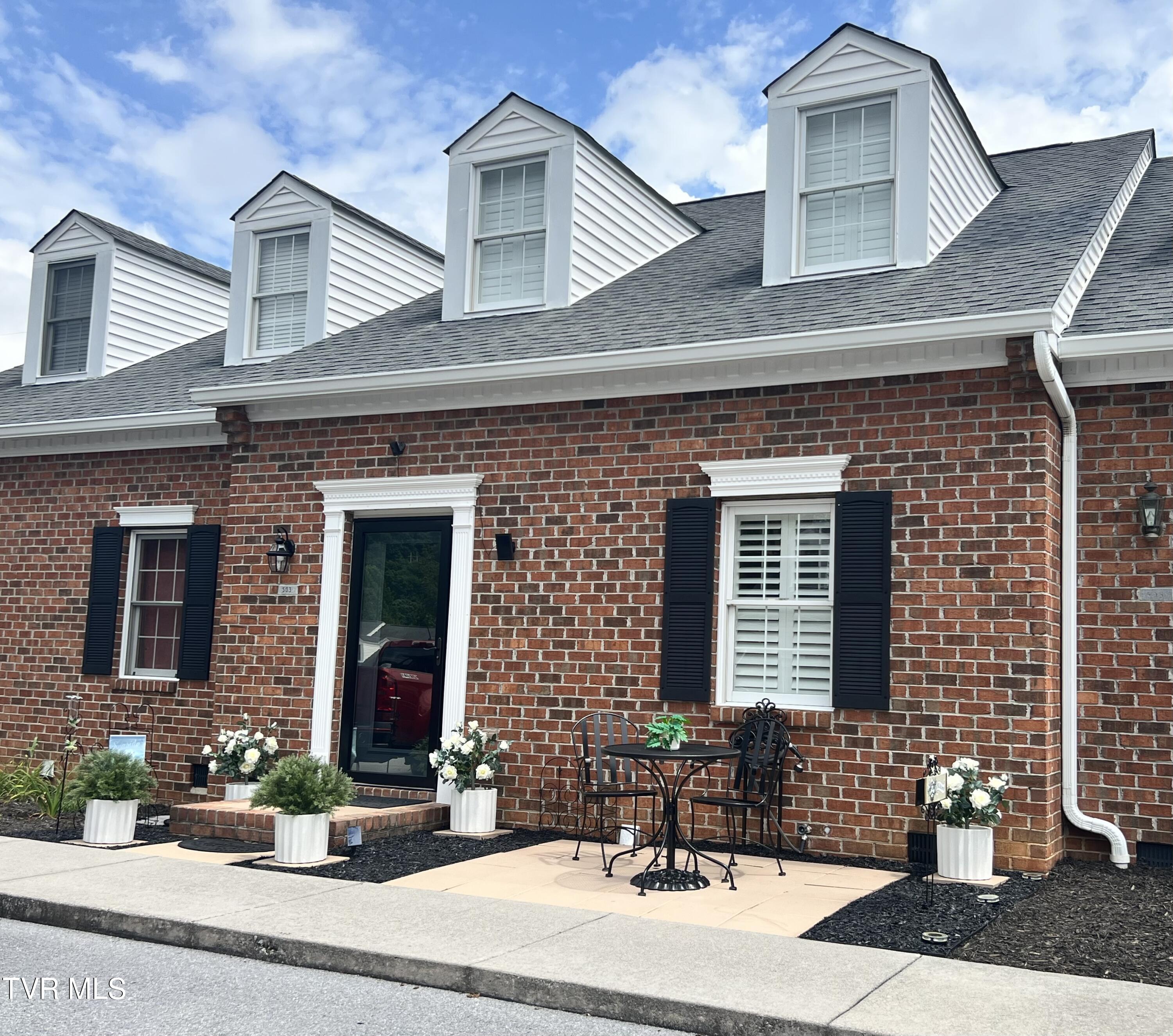 503 Hickory Road, Unit 503 Bristol, TN 37620 - Photo 46 of 47 Brick w/Apprx 1,700 Finished Sq’