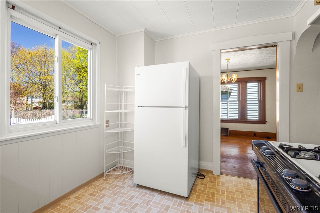 5 Woodrow Road Batavia City, NY 14020 - Photo 11 of 33