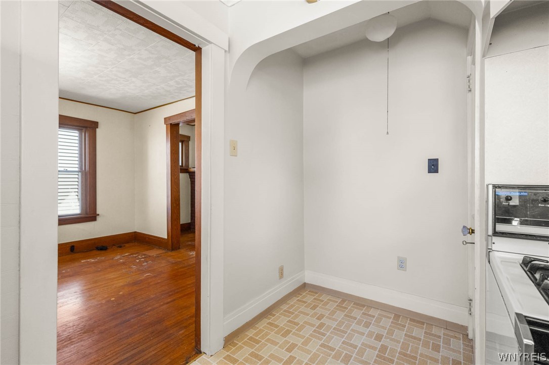 5 Woodrow Road Batavia City, NY 14020 - Photo 12 of 33