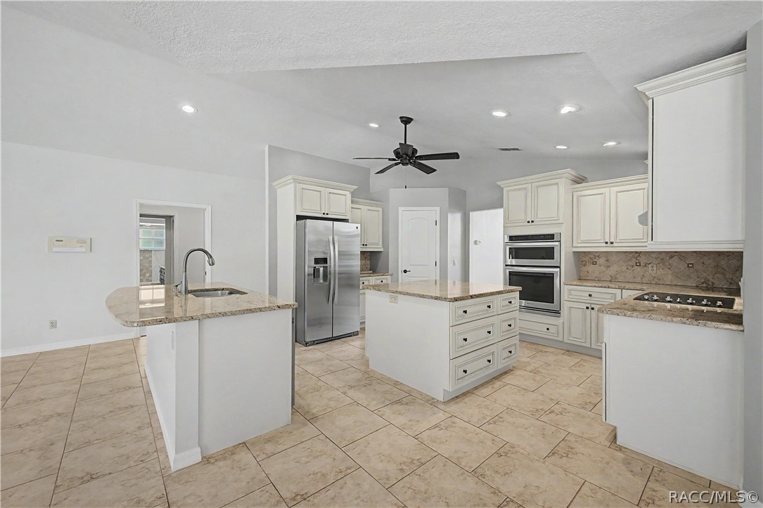 1154 East Triple Crown Loop Hernando, FL 34442 - Photo 29 of 82