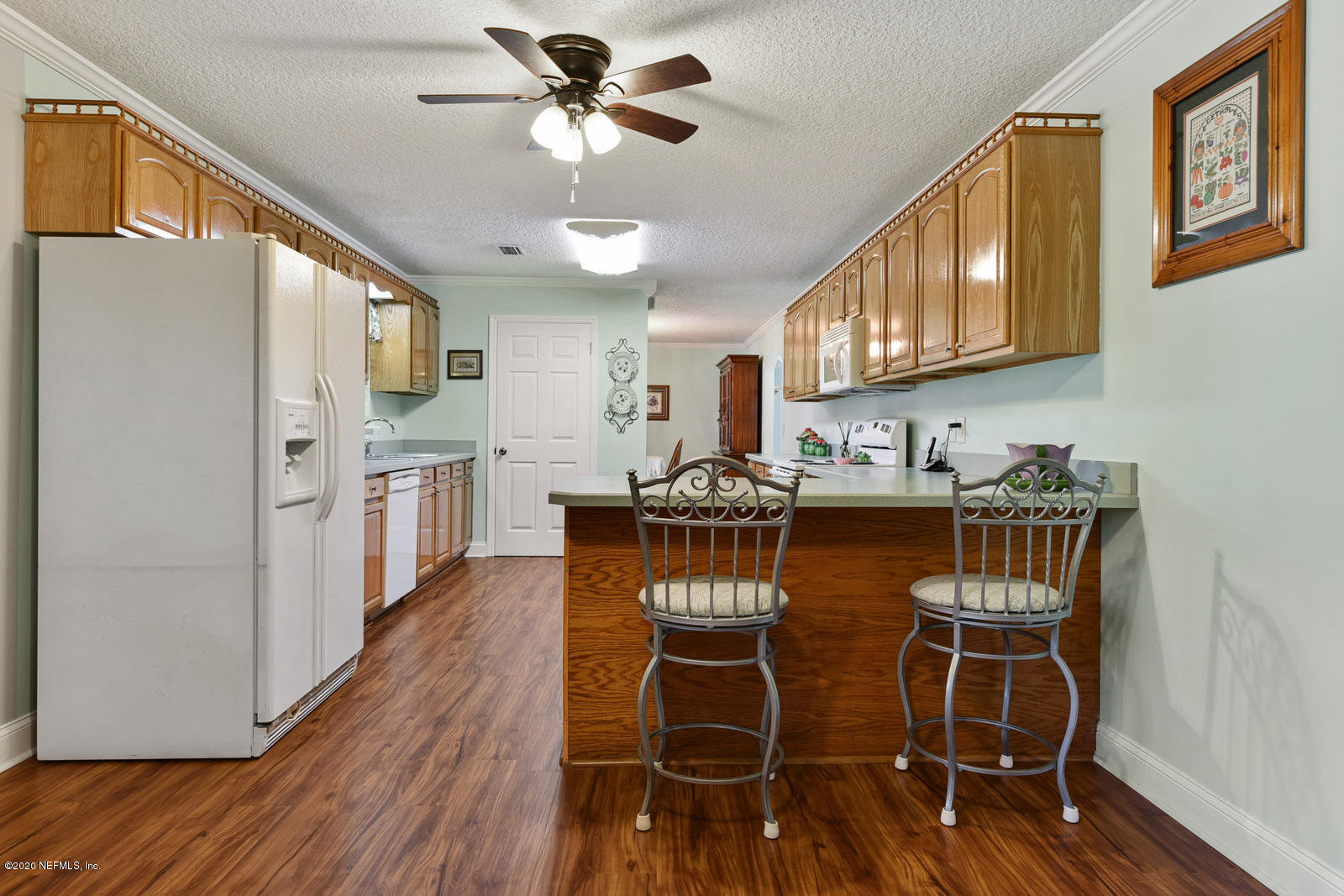 263 Baisden Road Jacksonville, FL 32218 - Photo 11 of 26 010_1600x1067_mls_1600x1067