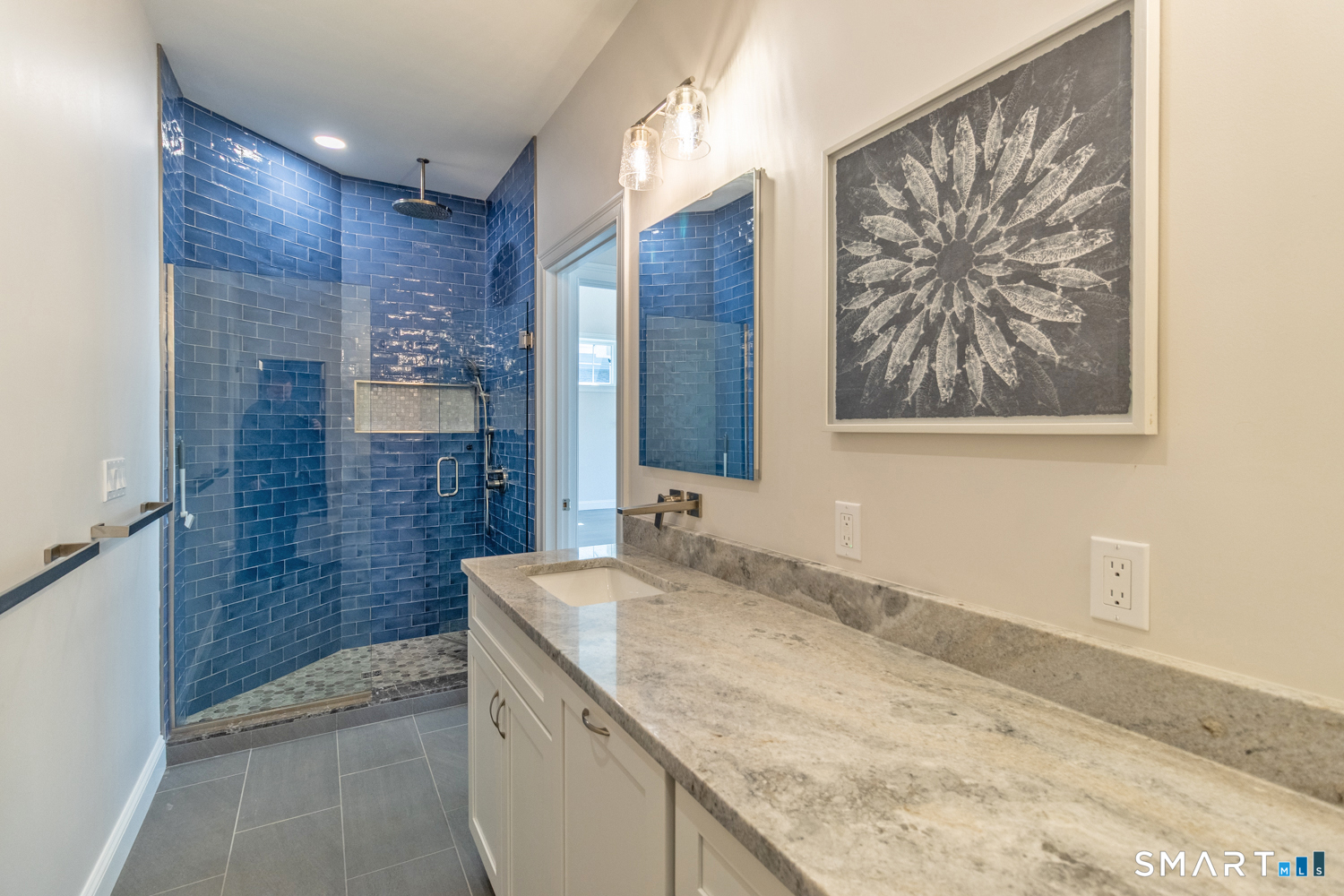 201 Edgewater Circle, Unit B East Hampton, CT 06424 - Photo 15 of 34