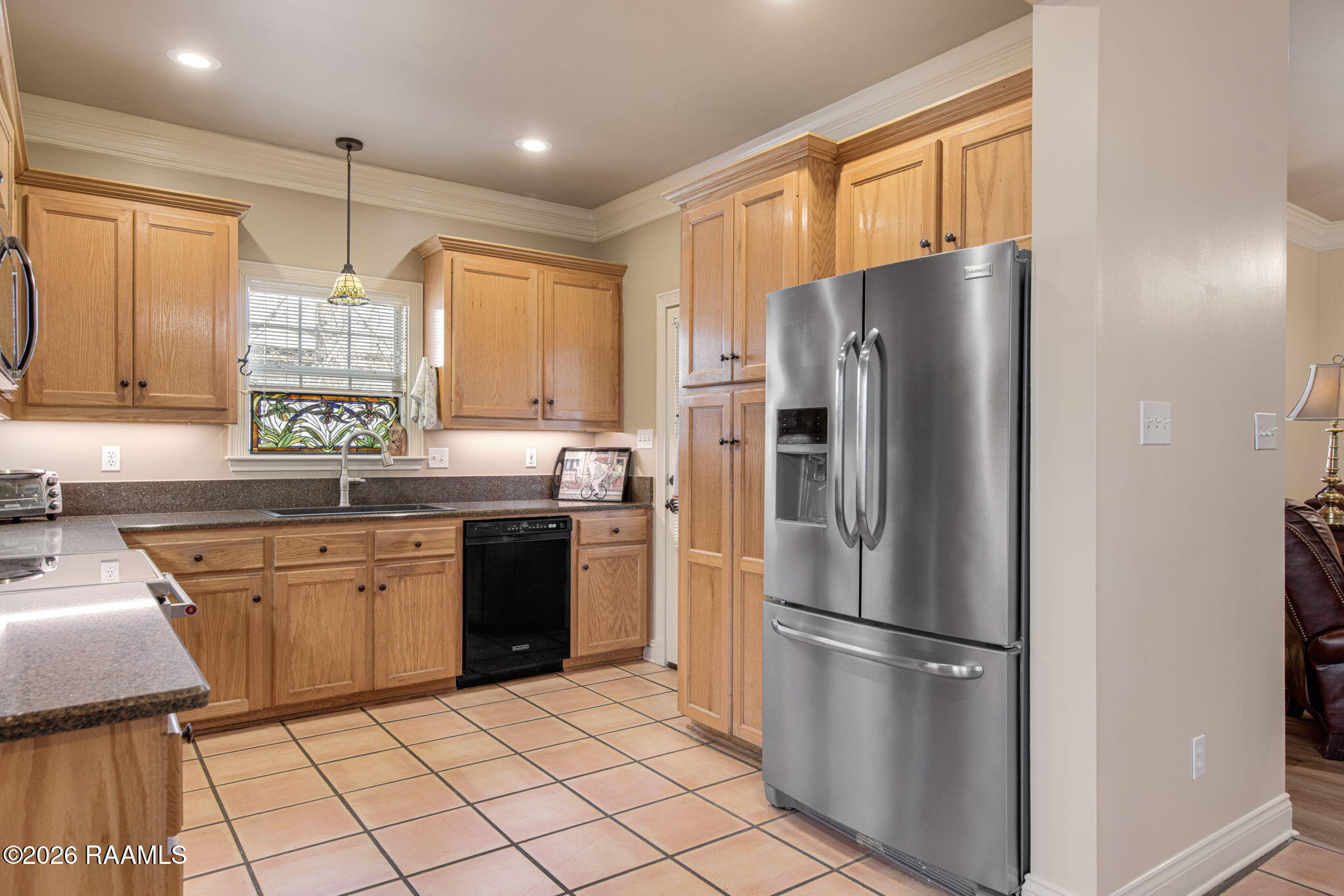 121 Pleasant View Drive Lafayette, LA 70503 - Photo 12 of 26 Kitchen open to Dining