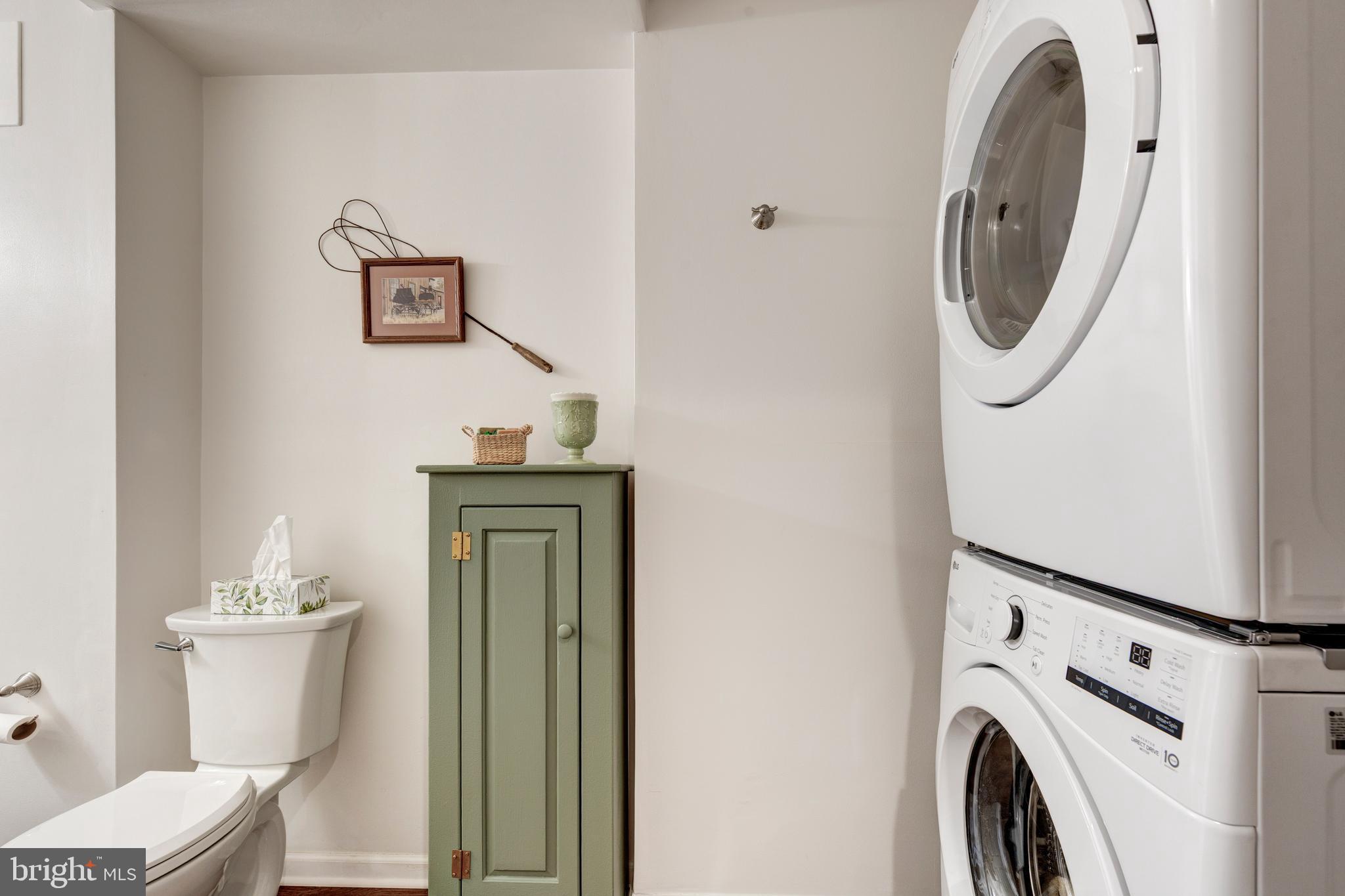 4316 Utz Road Hampstead, MD 21074 - Photo 39 of 82 a bathroom with a toilet and a sink