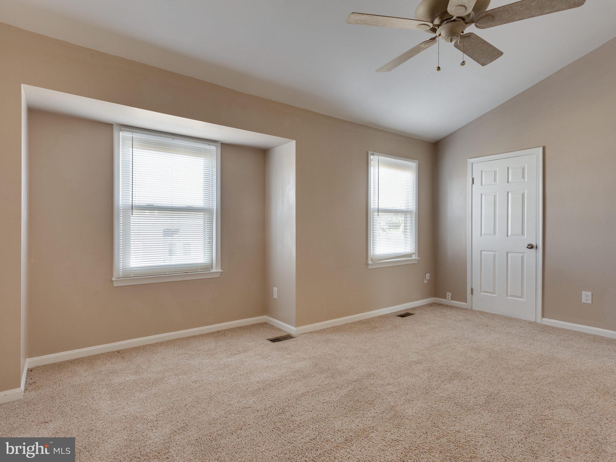 3805 Roxbury Court Alexandria, VA 22309 - Photo 7 of 8