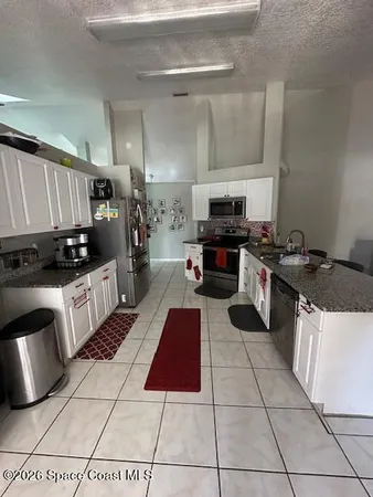 $393,500 | 1098 Falconer Street Northwest, Palm Bay, FL 32907
