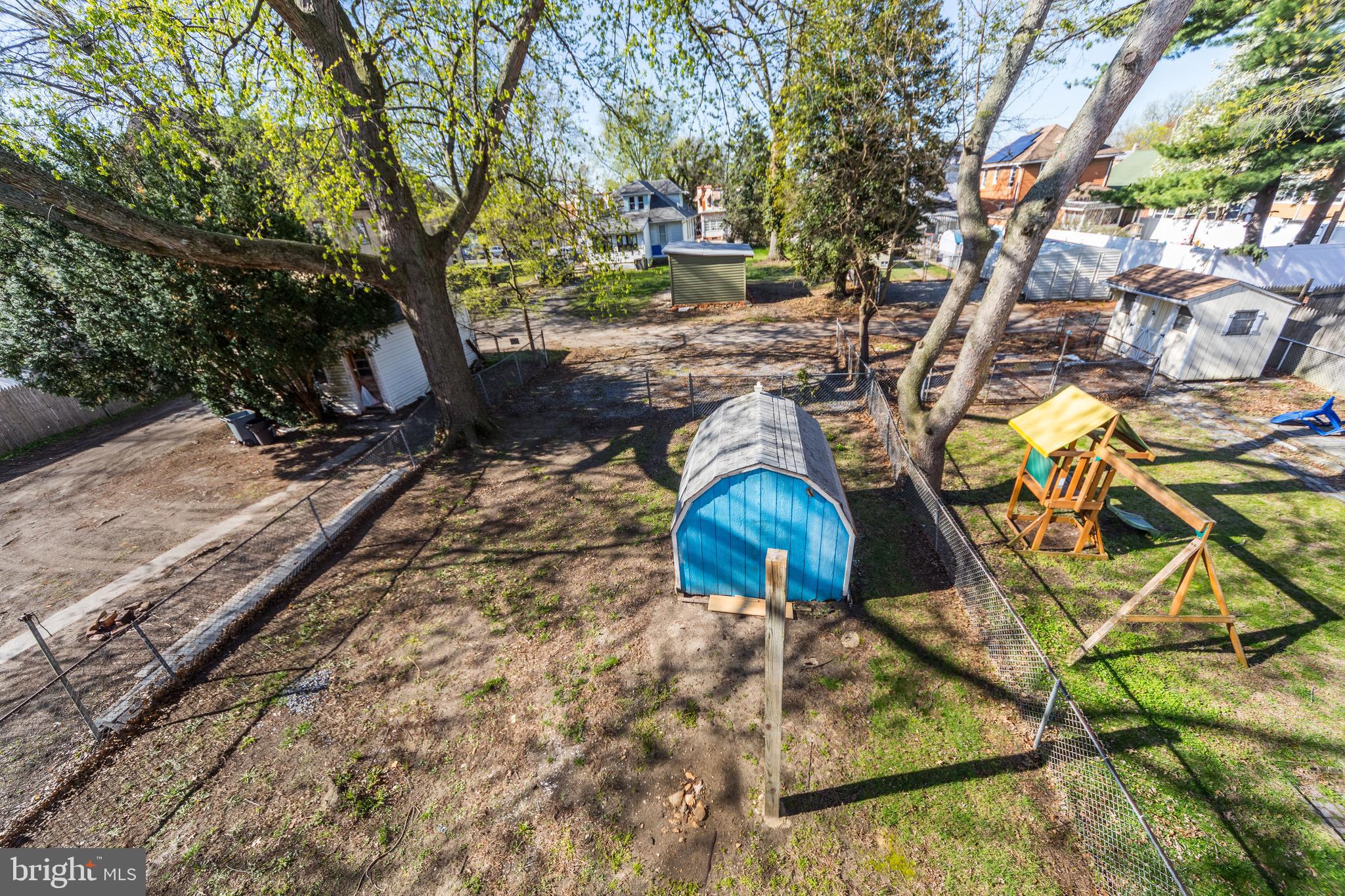 724 Hunter Street Gloucester City, NJ 08030 - Photo 43 of 47 a view of a backyard
