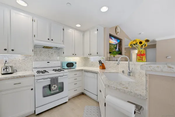 $646,000 | 254 Aurora Avenue, San Marcos, CA 92078