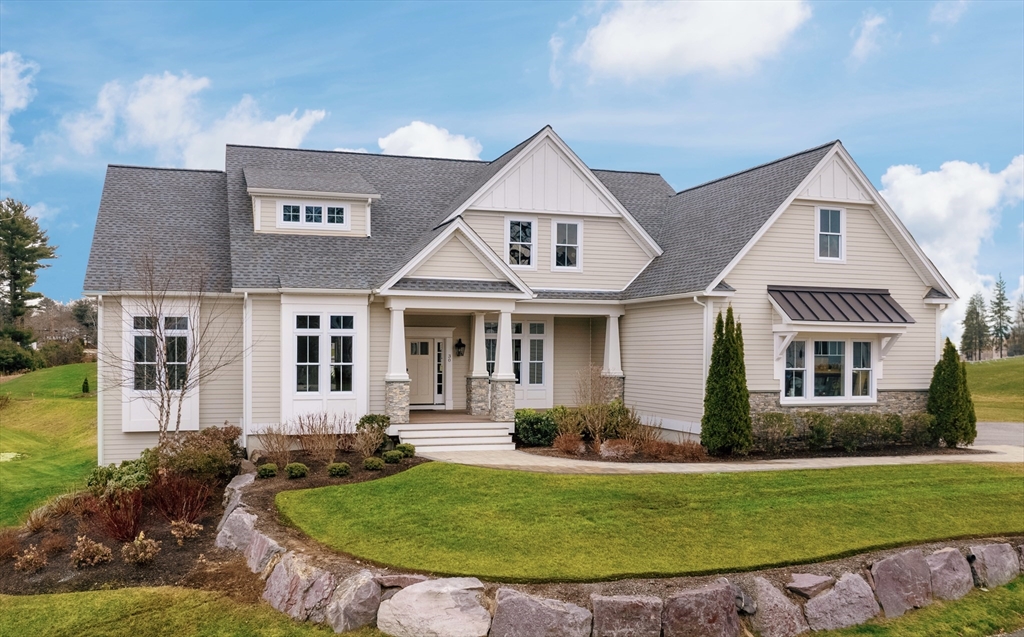 3 B Johnnies Way Rehoboth, MA 02769 - Photo 1 of 9