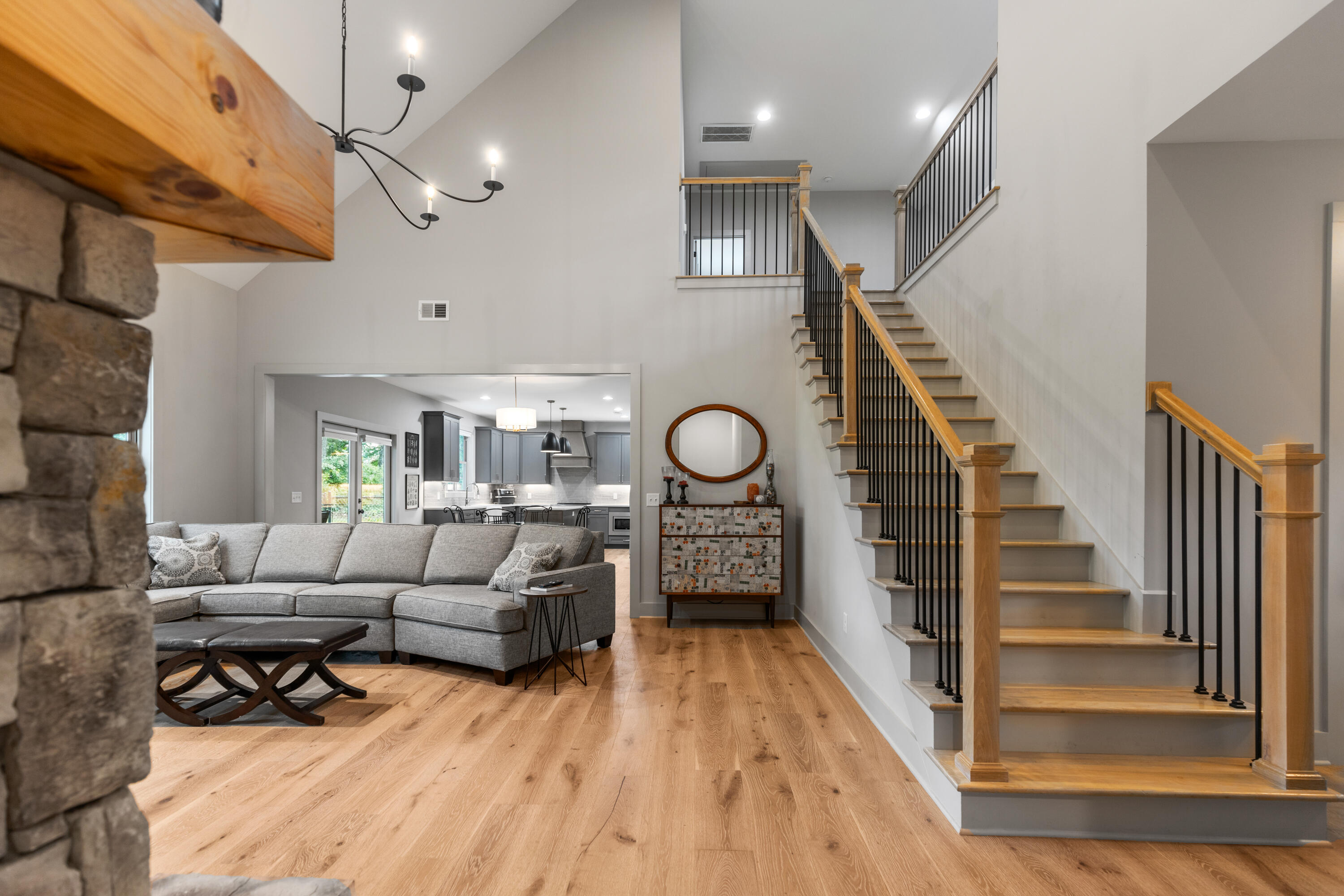 1946 Corral Road Signal Mountain, TN 37377 - Photo 14 of 63 Great Room with Soaring Ceilings