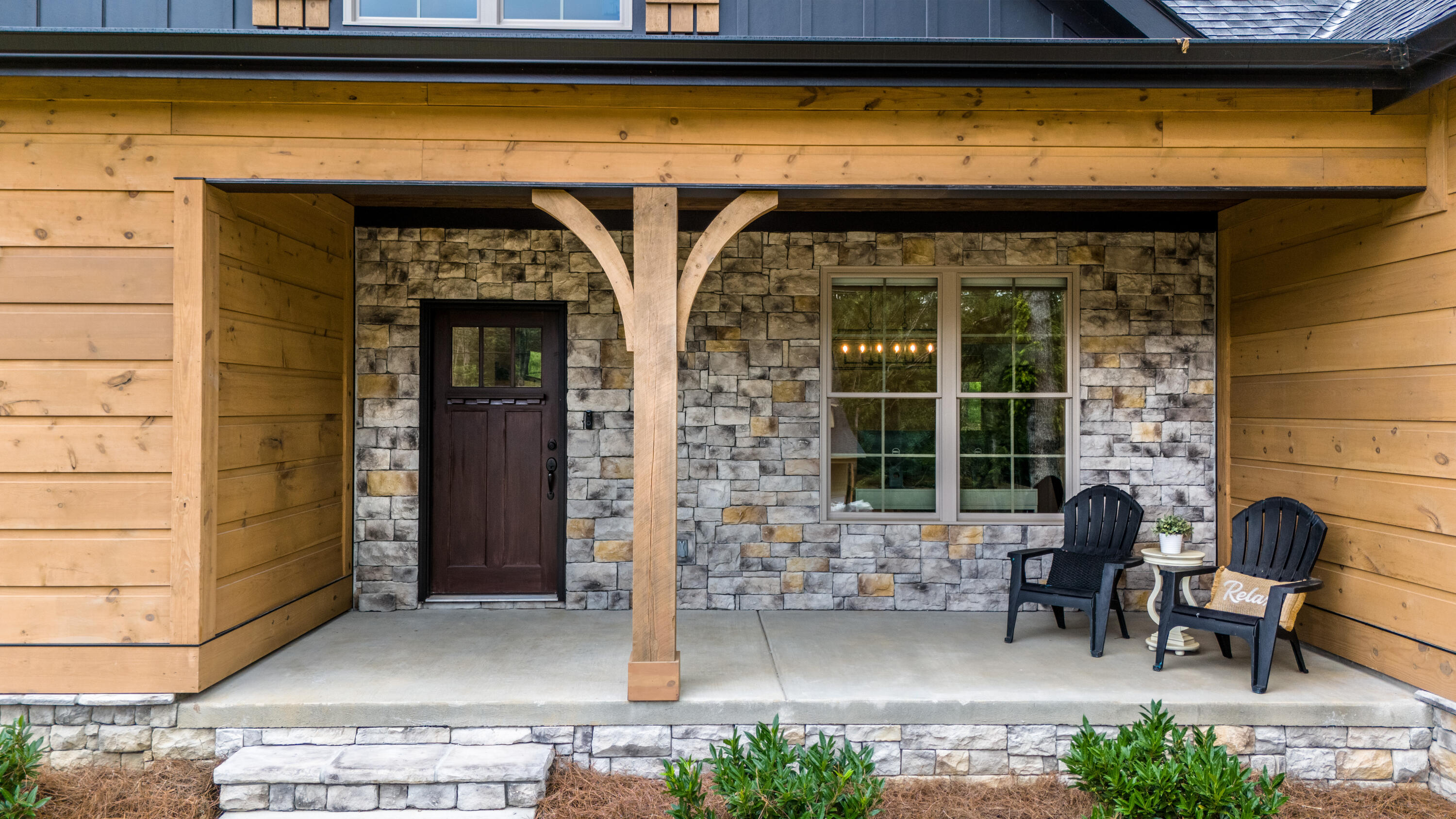 1946 Corral Road Signal Mountain, TN 37377 - Photo 6 of 63 Wonderful Front Porch w/ Wood Ceiling