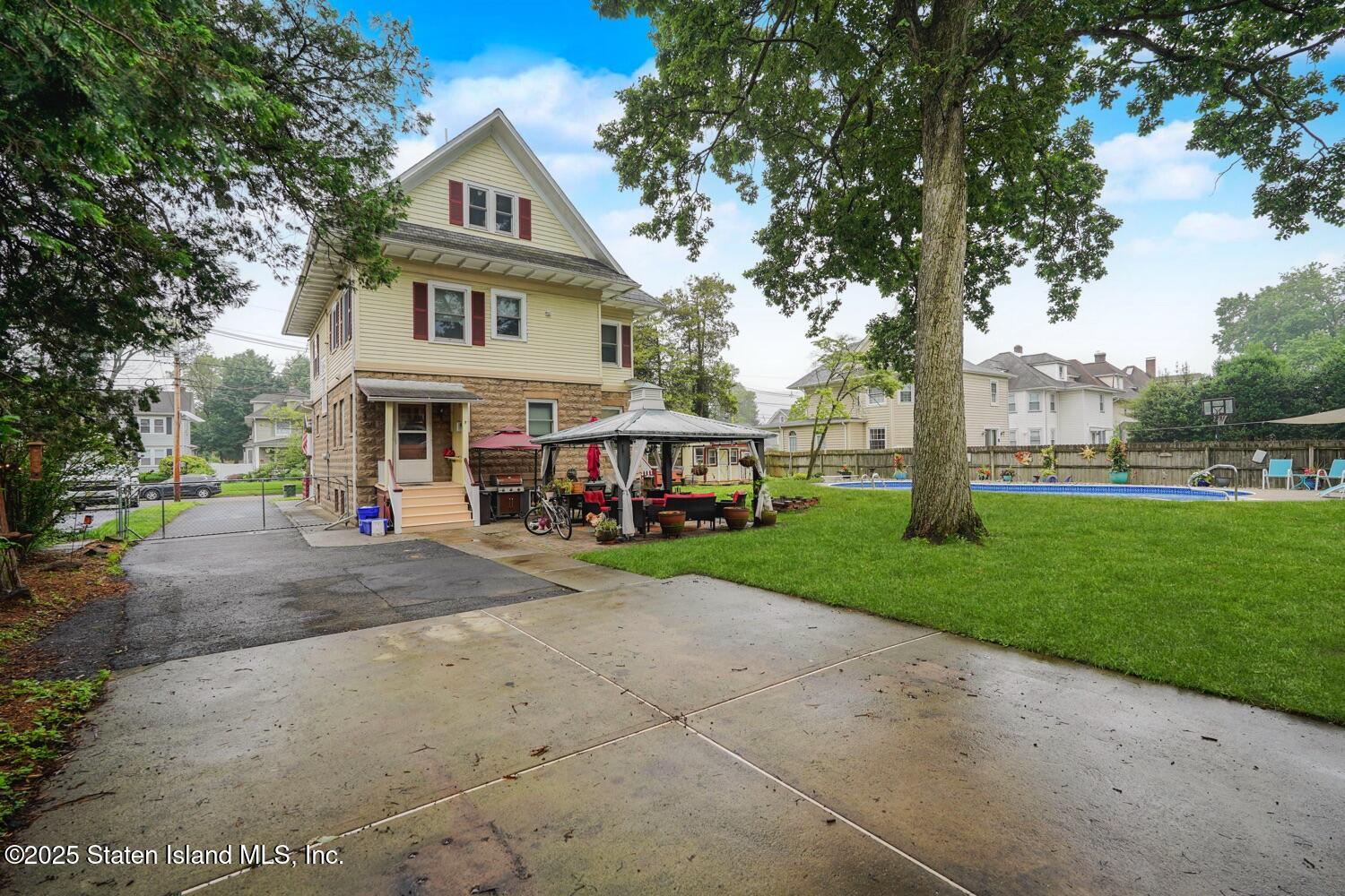 322 2nd Street Dunellen, NJ 08812 - Photo 41 of 41 Photo Jun 17 2025, 8 31 07 AM