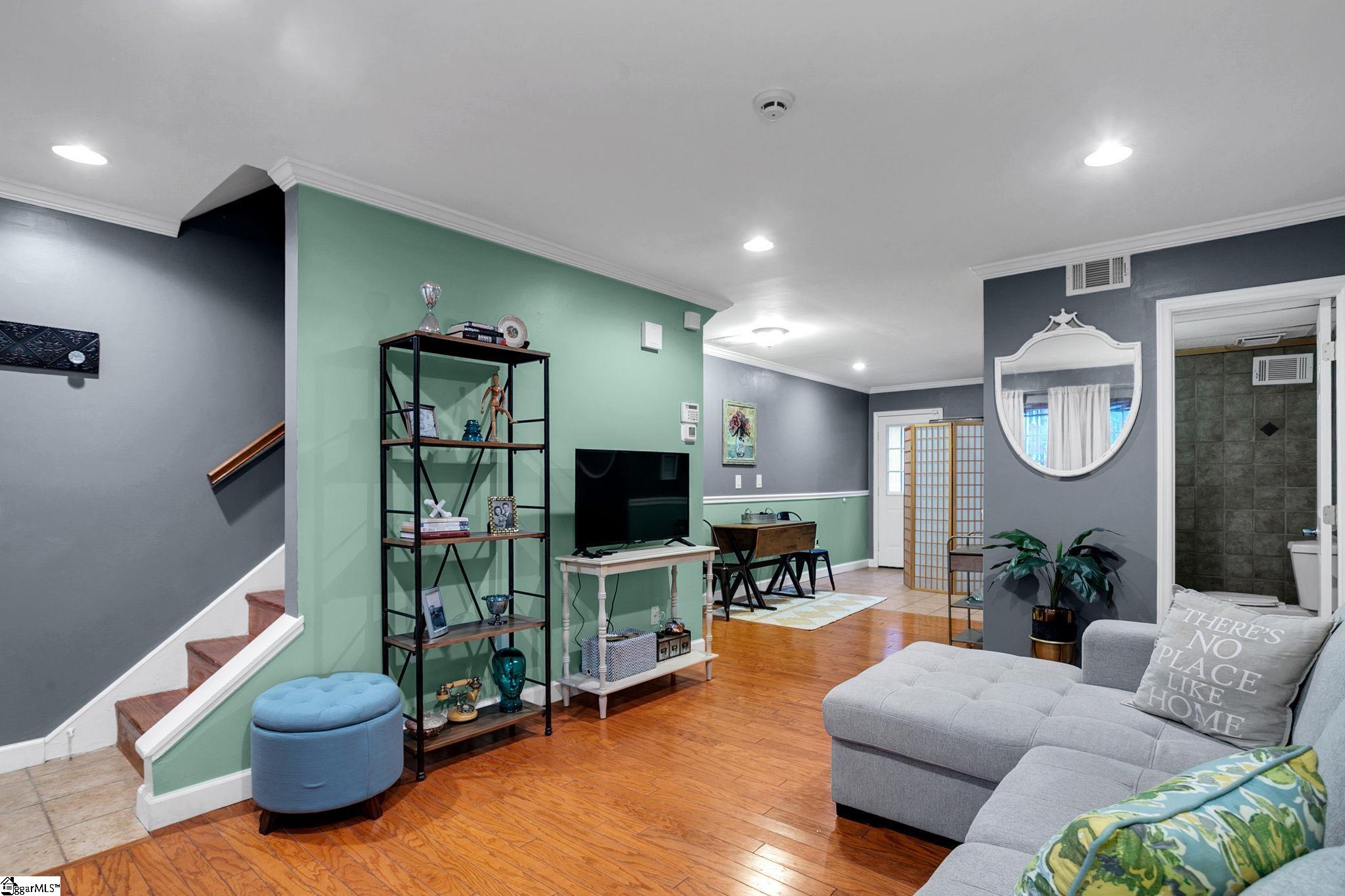 501 Edwards Road, Unit 23 Greenville, SC 29615 - Photo 3 of 19