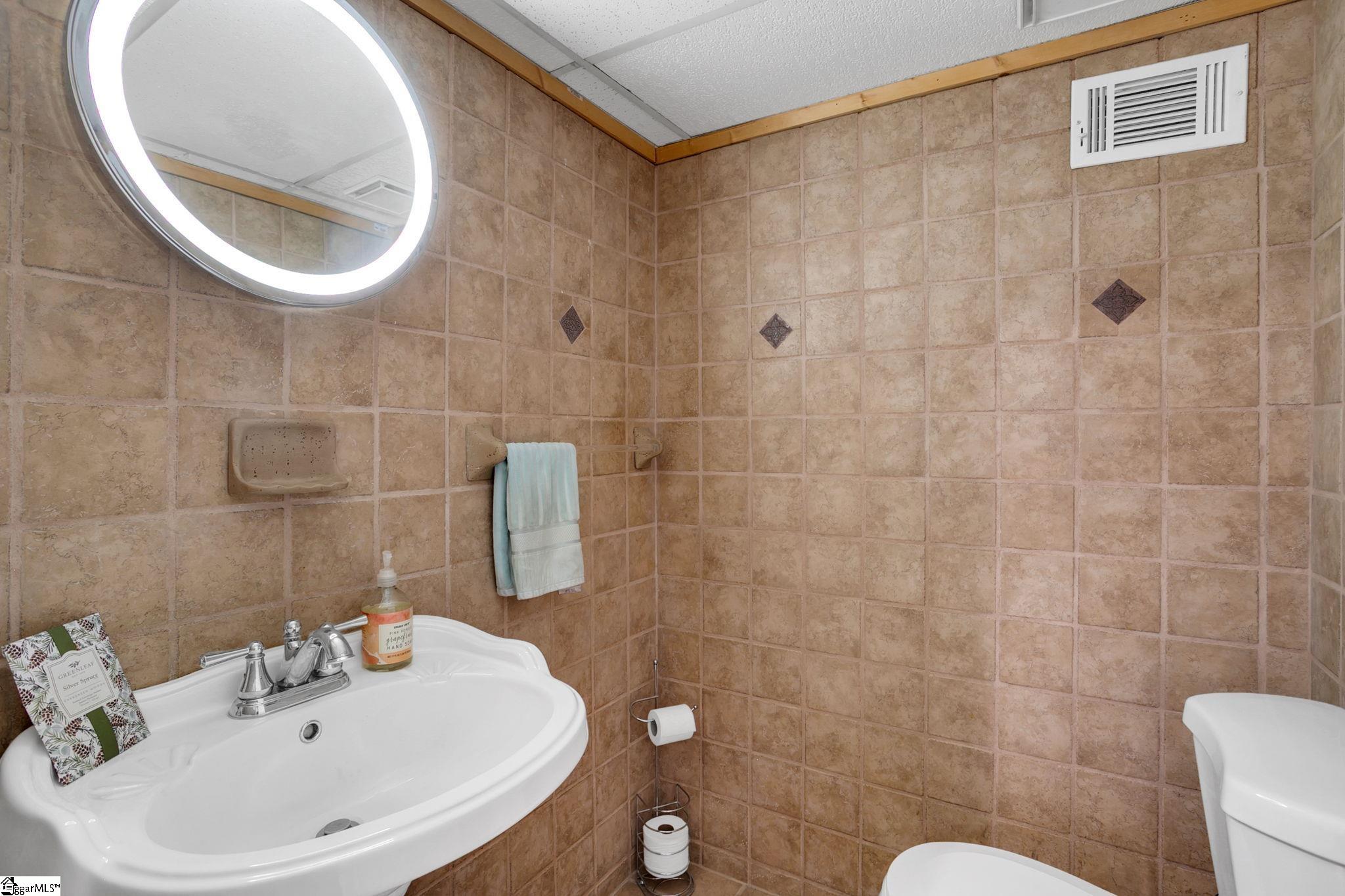 501 Edwards Road, Unit 23 Greenville, SC 29615 - Photo 5 of 19