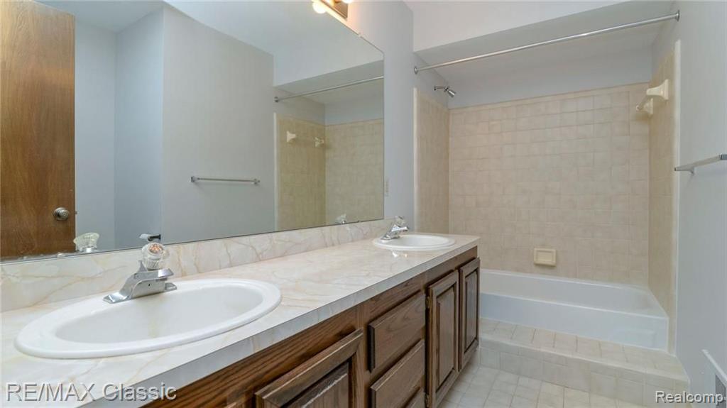 688 Sunlight Drive Rochester Hills, MI 48309 - Photo 50 of 63