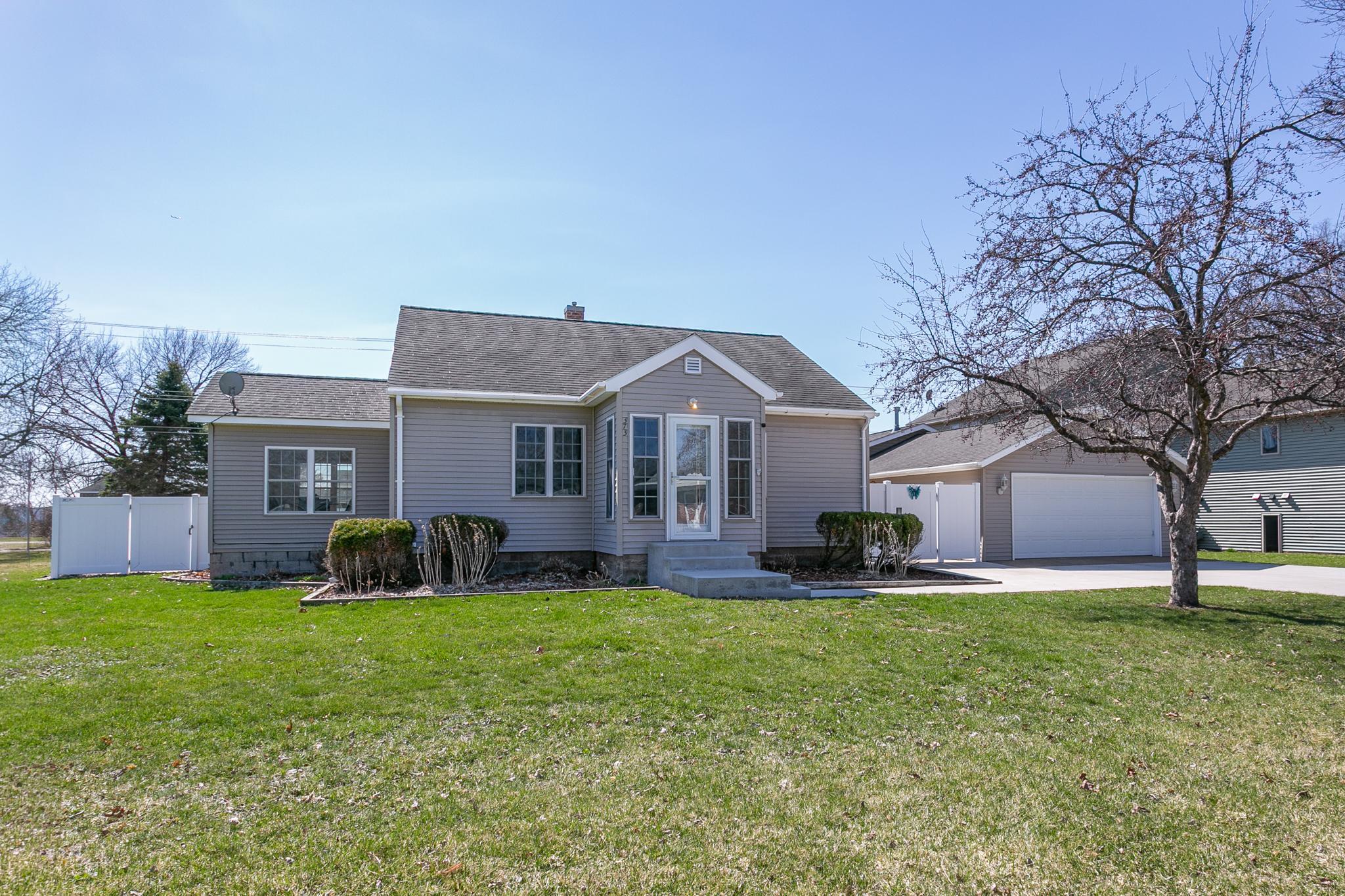 373 Locust Street South Prescott, WI 54021 - Photo 1 of 57