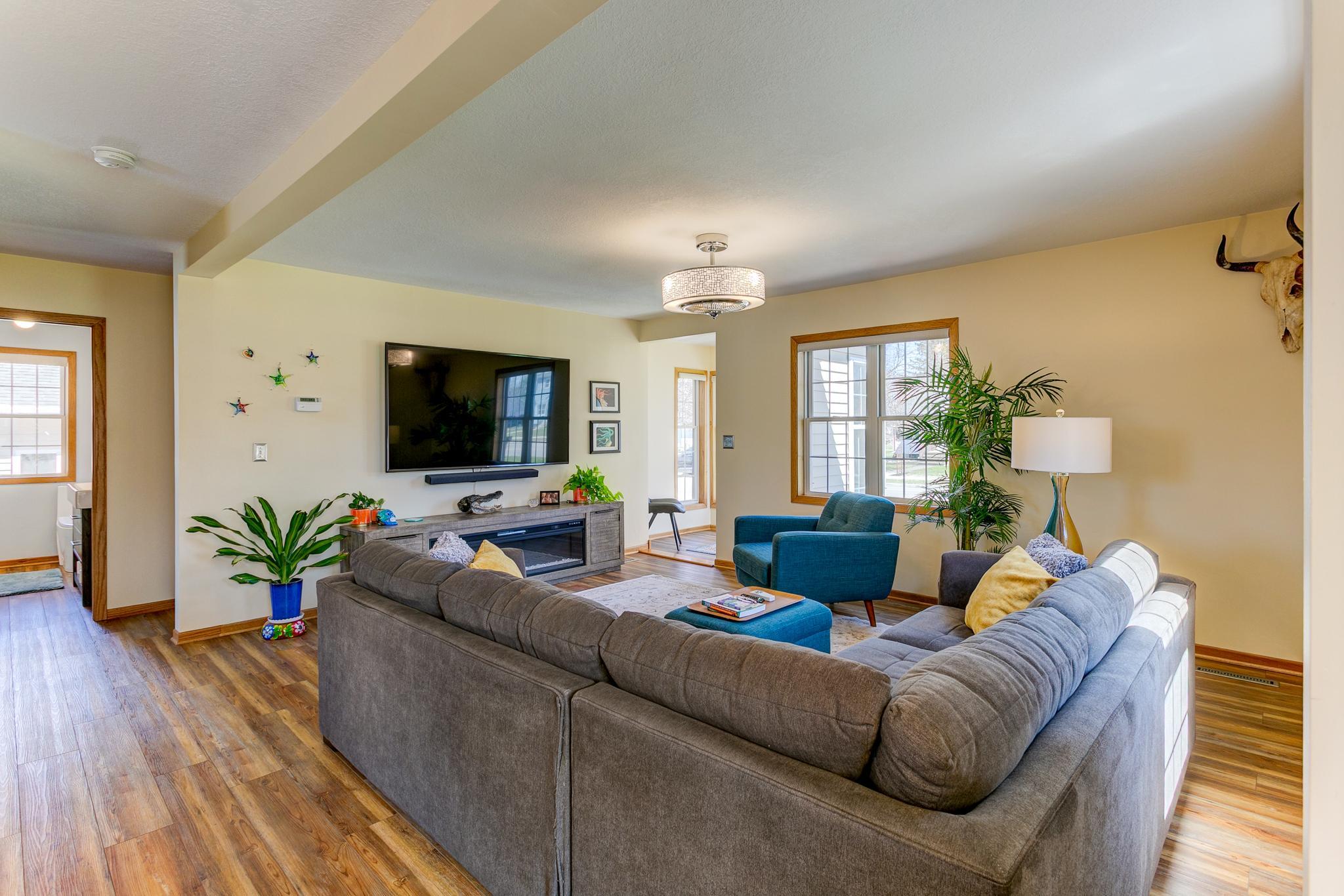 373 Locust Street South Prescott, WI 54021 - Photo 9 of 57