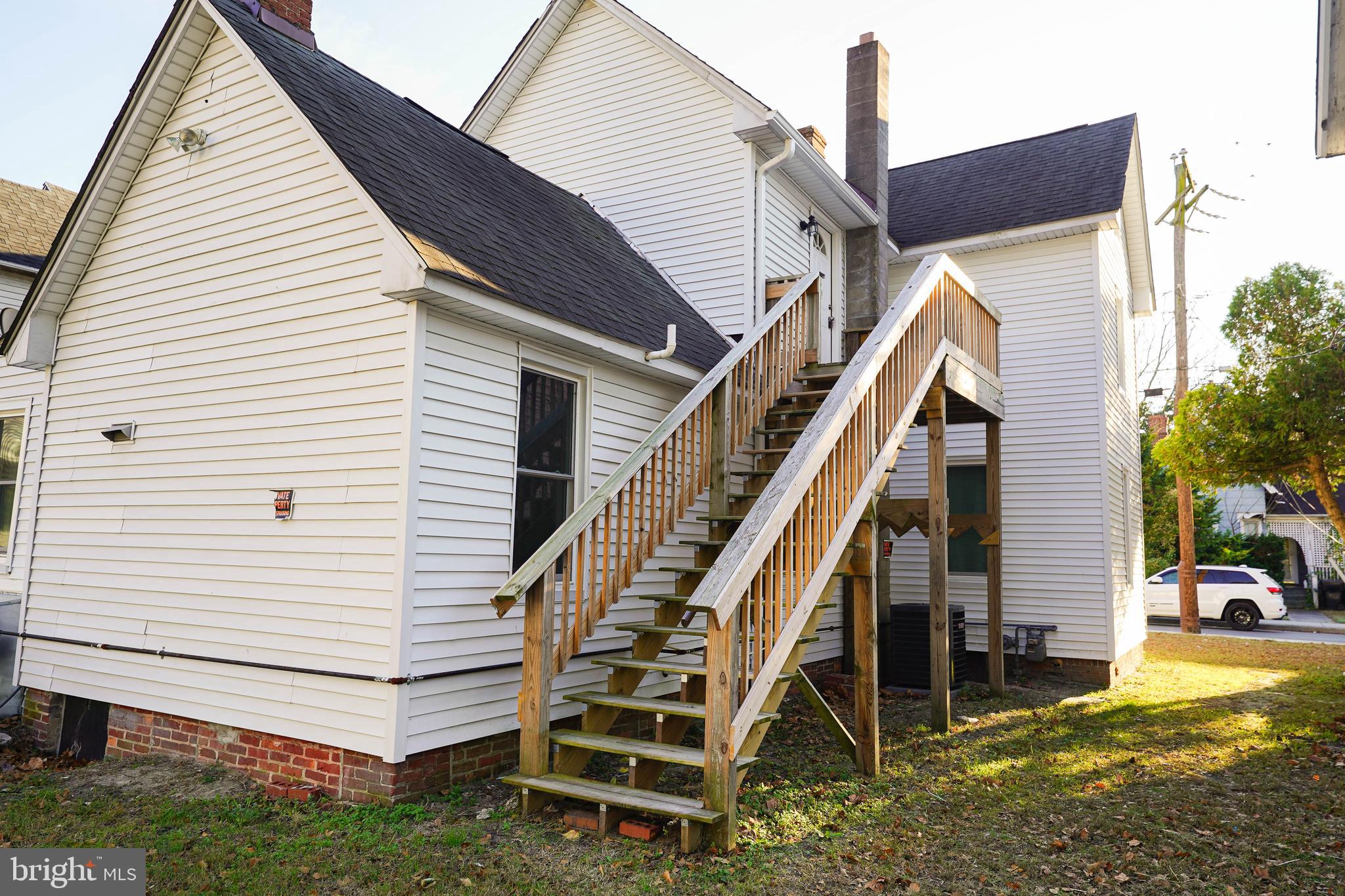 231 Newton Street, Unit A Salisbury, MD 21801 - Photo 6 of 38 a view of outdoor space and deck