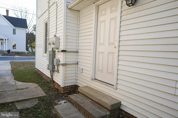 $1,595 | 231 Newton Street, Unit A, Salisbury, MD 21801