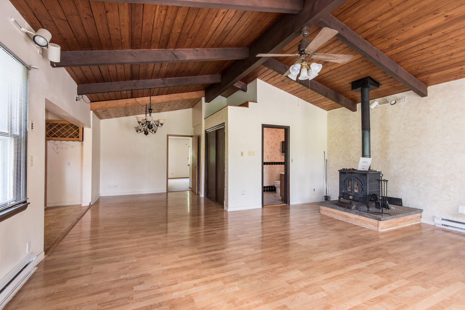 10725 Forestview Road Countryside, IL 60525 - Photo 11 of 52