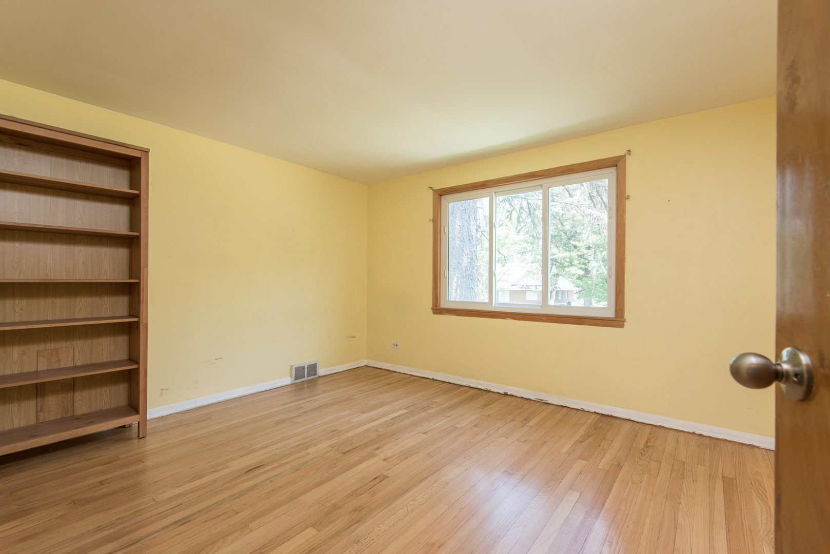 10725 Forestview Road Countryside, IL 60525 - Photo 18 of 52