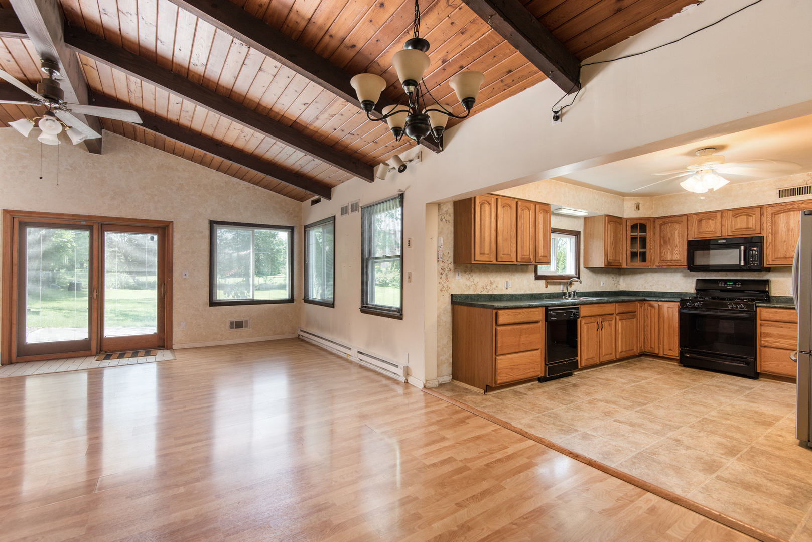 10725 Forestview Road Countryside, IL 60525 - Photo 8 of 52