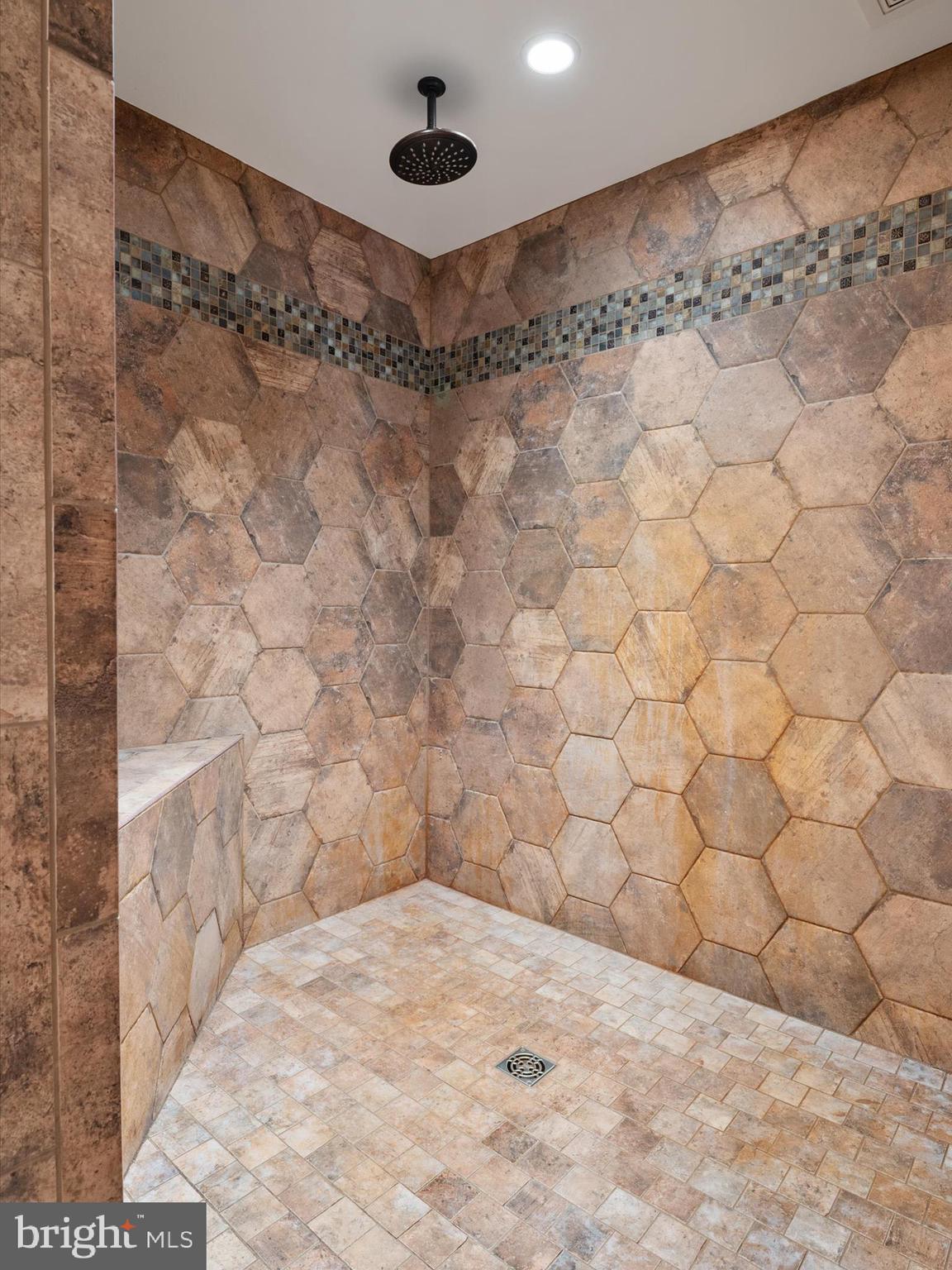 5108 Mountain Road Pasadena, MD 21122 - Photo 37 of 73