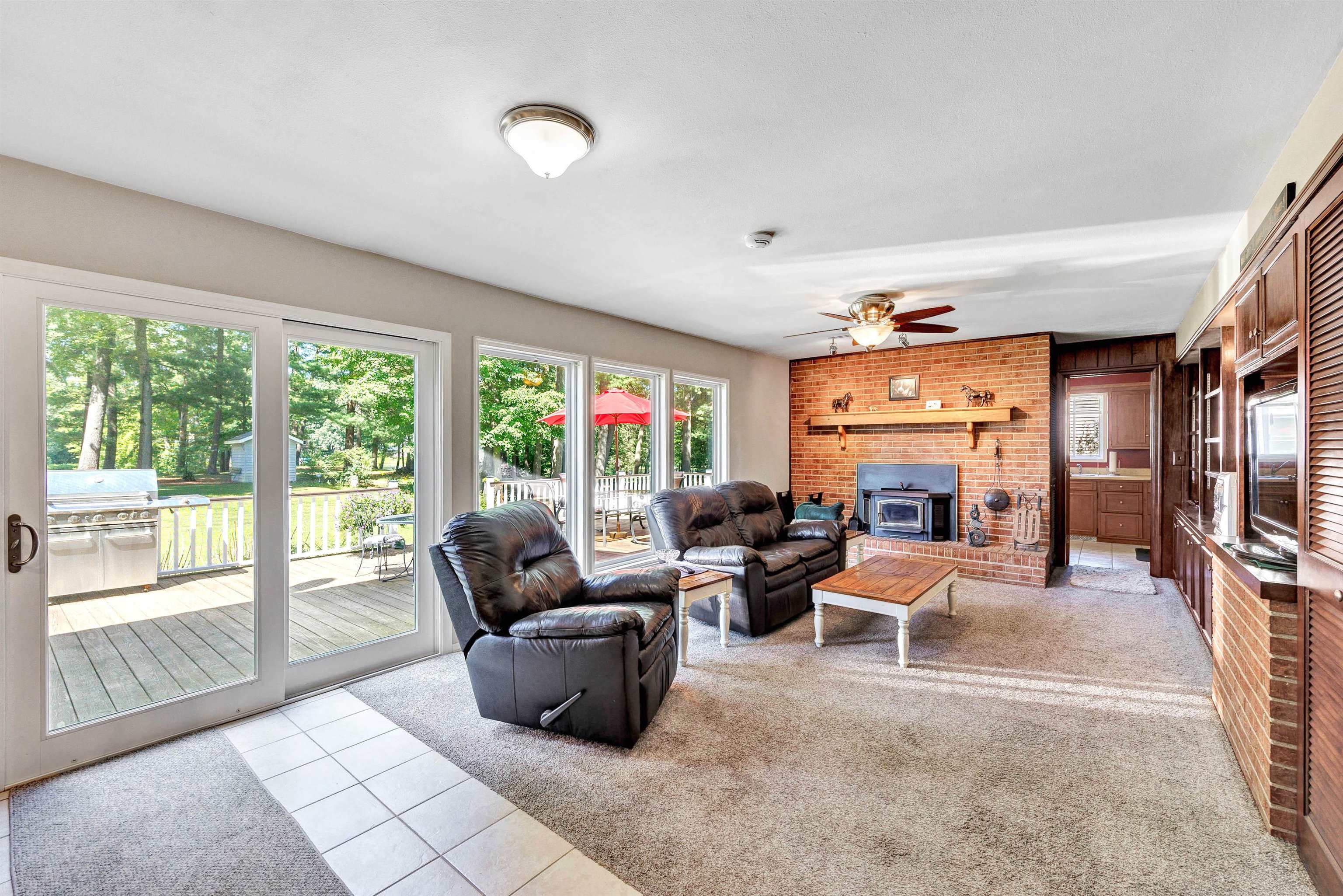 433 Fairview Way Shawano, WI 54166 - Photo 6 of 37