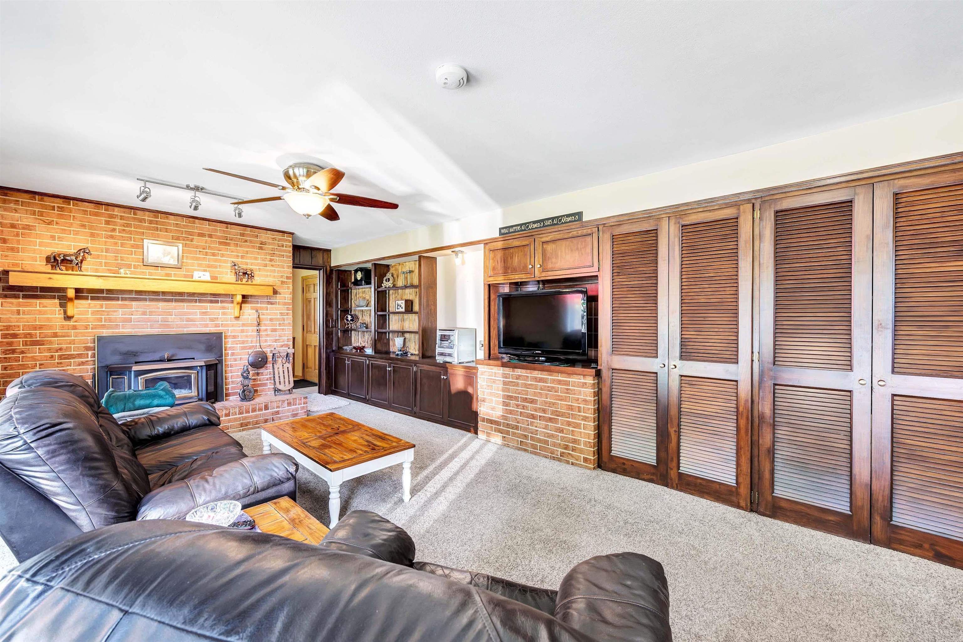 433 Fairview Way Shawano, WI 54166 - Photo 7 of 37