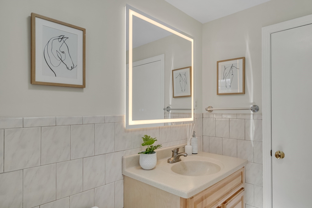 1 Drummer Road, Unit A5 Acton, MA 01720 - Photo 16 of 23