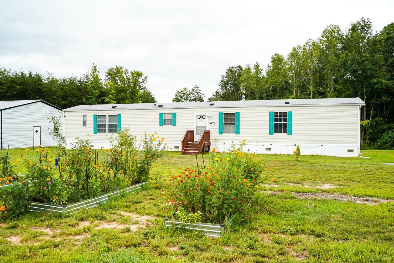 3052 Mt Laurel Road Clover, VA 24534 - Photo 2 of 35