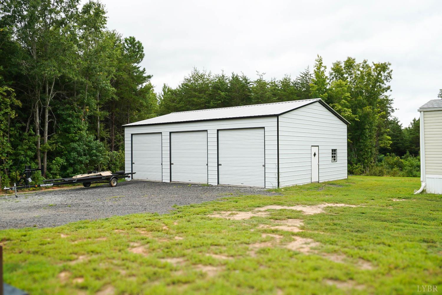 3052 Mt Laurel Road Clover, VA 24534 - Photo 5 of 35