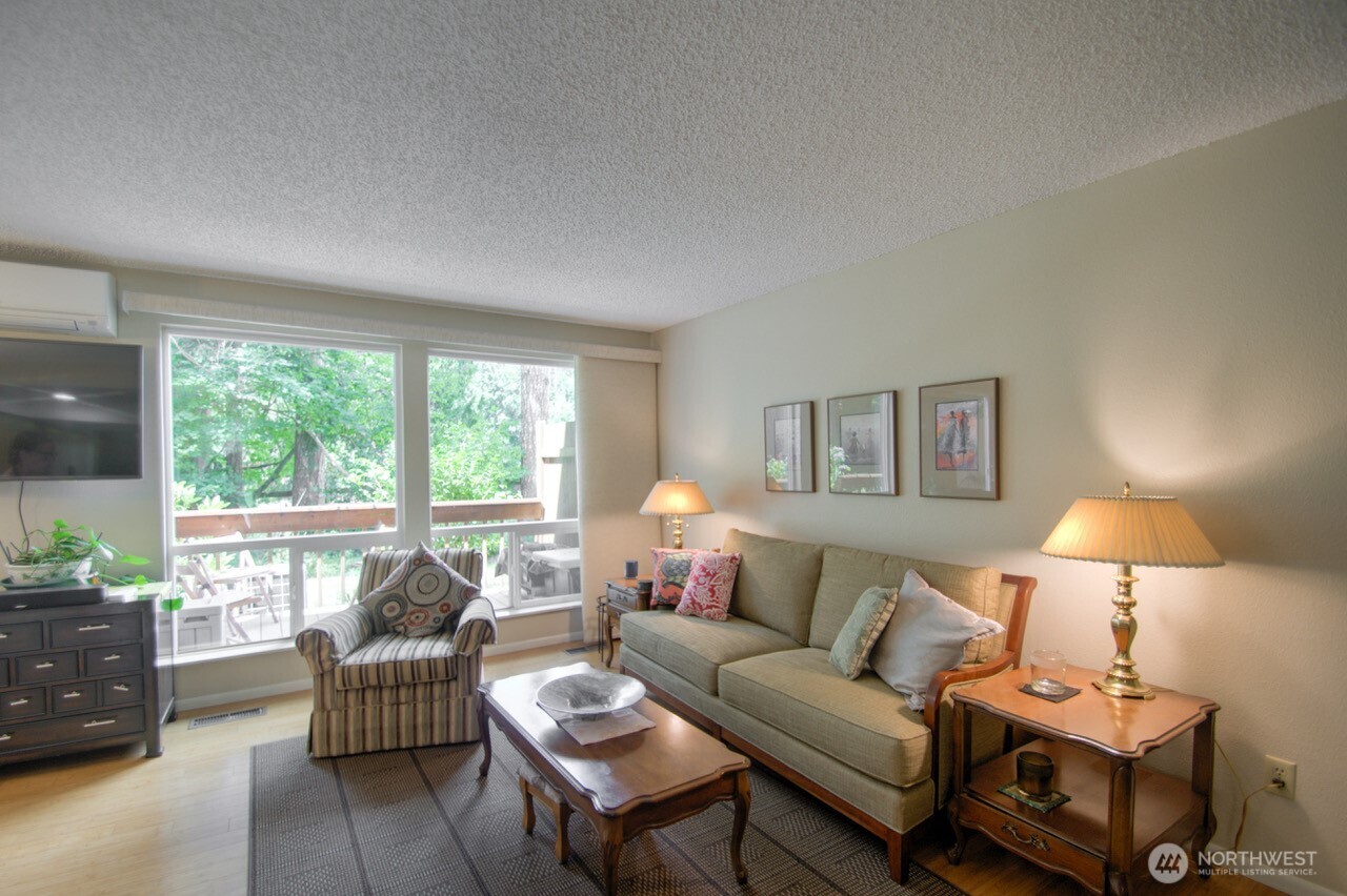 4703 Fairview Road Southwest, Unit 6 Olympia, WA 98512 - Photo 1 of 33