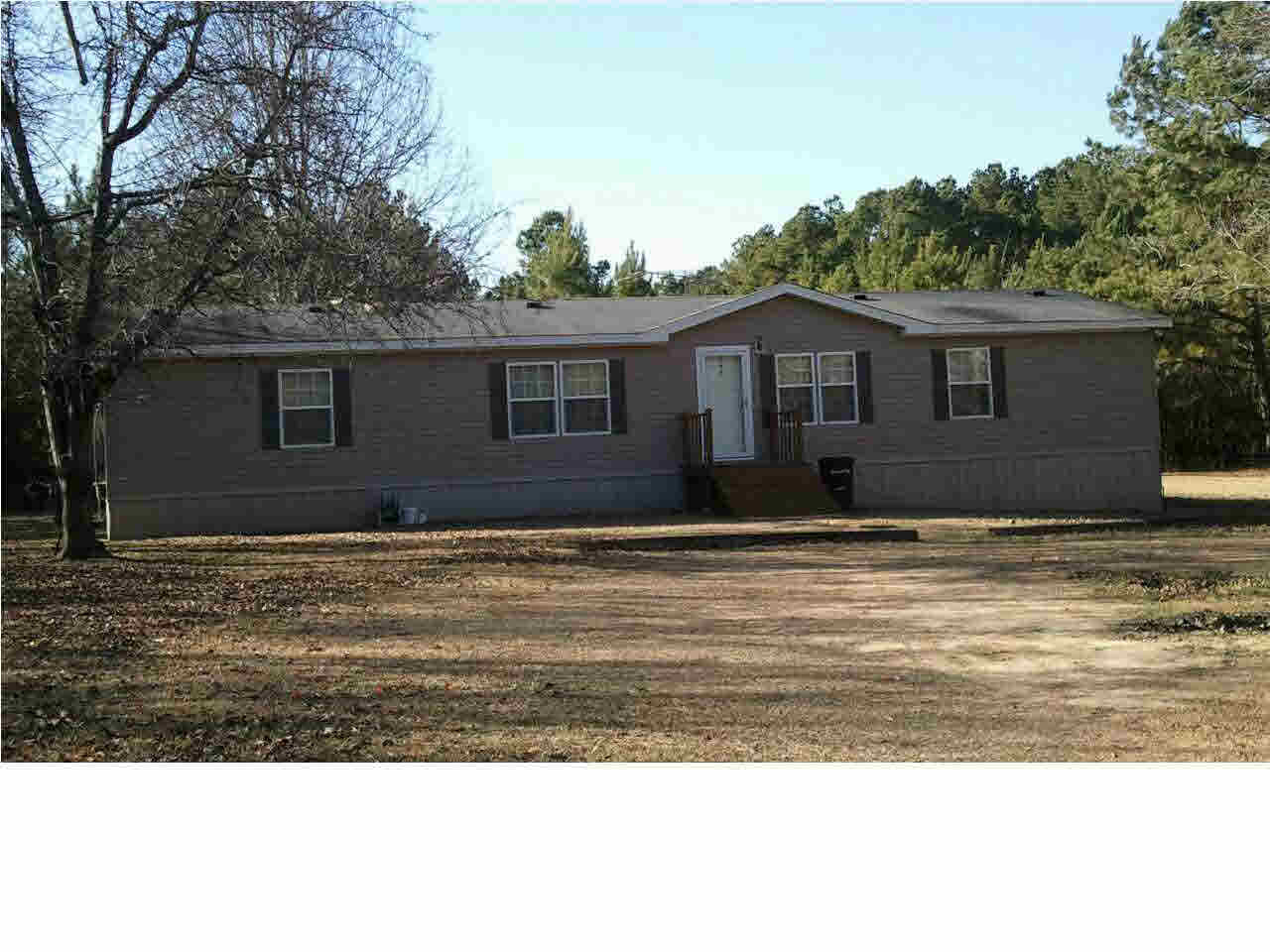 5165 Raymond Road Hazlehurst, MS 39083 - Photo 1 of 9 Photo 1