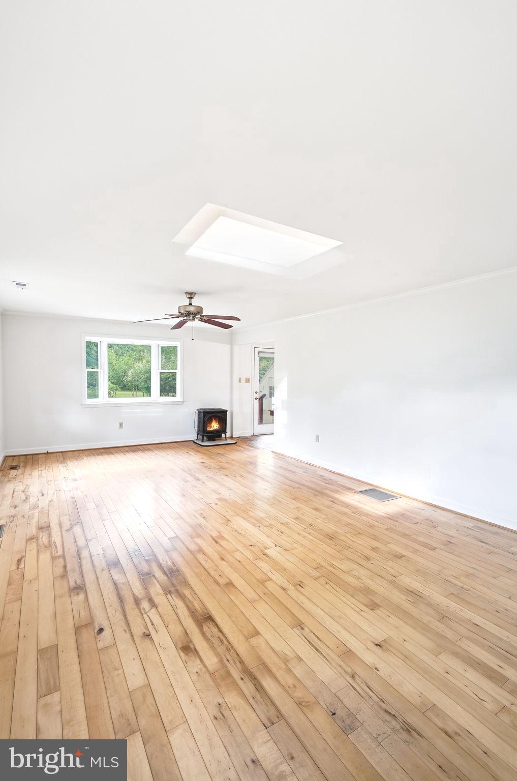 10720 Foreston Road Chestertown, MD 21620 - Photo 14 of 42 Living Room