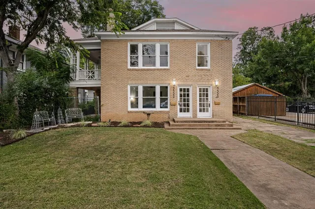 $749,000 | 5320 Junius Street, Dallas, TX 75214
