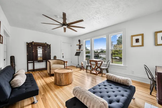 $749,000 | 5320 Junius Street, Dallas, TX 75214