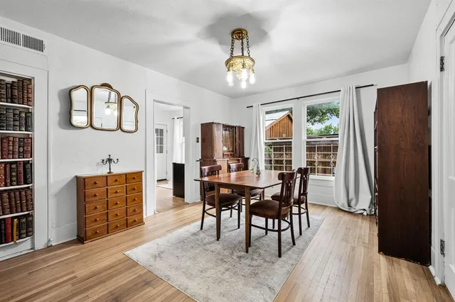 $749,000 | 5320 Junius Street, Dallas, TX 75214