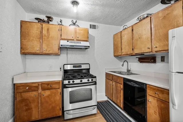 $749,000 | 5320 Junius Street, Dallas, TX 75214