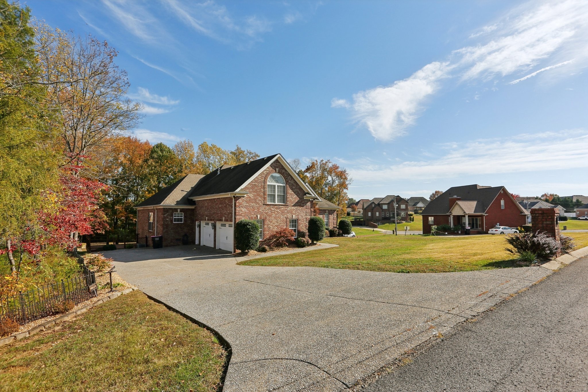 4015 Pilgrim Trail Greenbrier, TN 37073 - Photo 4 of 76 a view of a house with a yard
