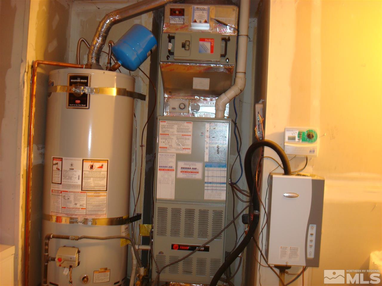 6234 Chesterfield Lane Reno, NV 89523 - Photo 11 of 11 a close view of water heater room