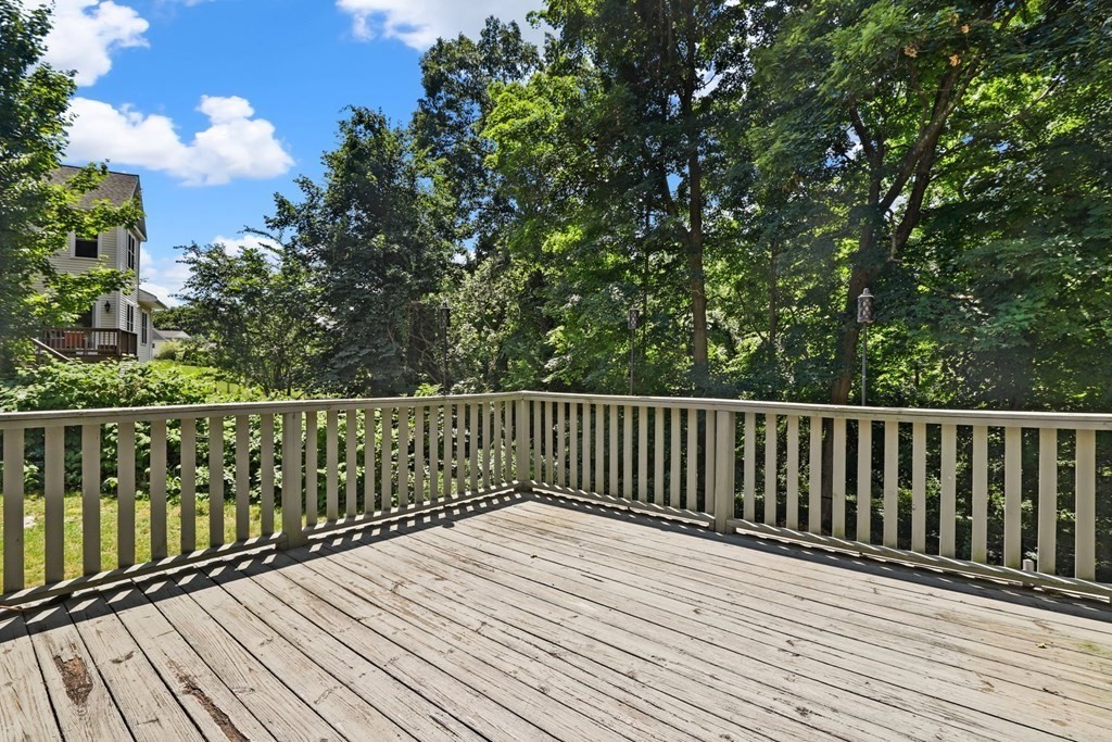 47 Framingham Road Marlborough, MA 01752 - Photo 24 of 29 Gallery Image 24