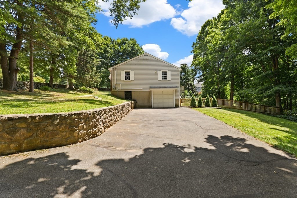 47 Framingham Road Marlborough, MA 01752 - Photo 25 of 29 Gallery Image 25
