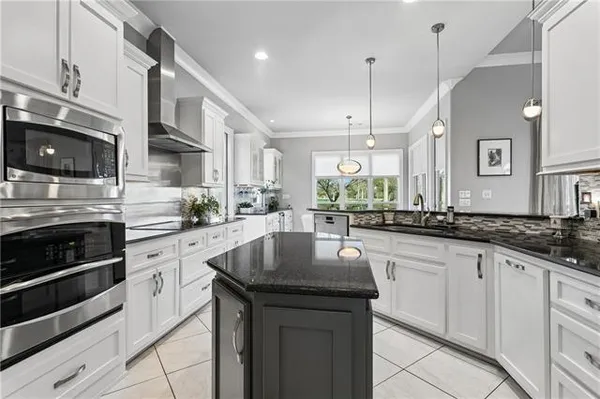 $625,000 | 176 Bald Eagle Drive, Abita Springs, LA 70420
