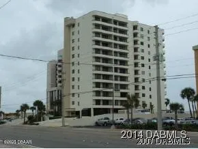 $2,500 | 3115 South Atlantic Avenue, Unit 201, Daytona Beach Shores, FL 32118