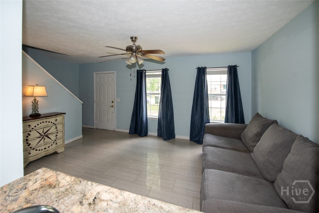 104 Ropemaker Lane Savannah, GA 31410 - Photo 9 of 40 Living Room